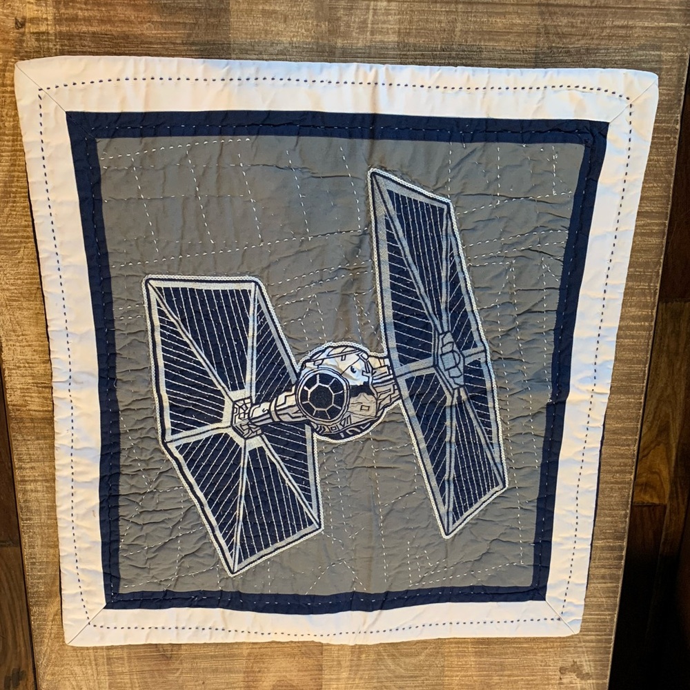 Pottery Barn Kids Star Wars Tie Fighter EURO Quilted (1) Sham 26”x27” Blue White